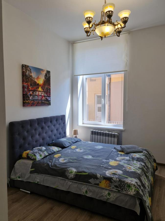 Apartment студіо личаківська 19 *